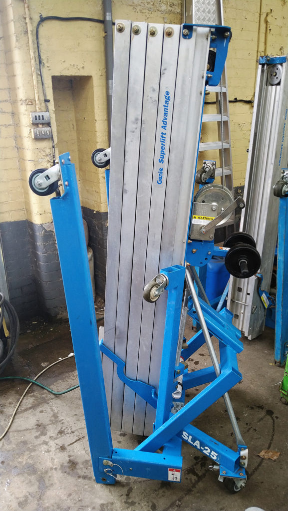 Ex Demo Genie SLA25 Materials Lift with Full LOLER 12 Month Certificate